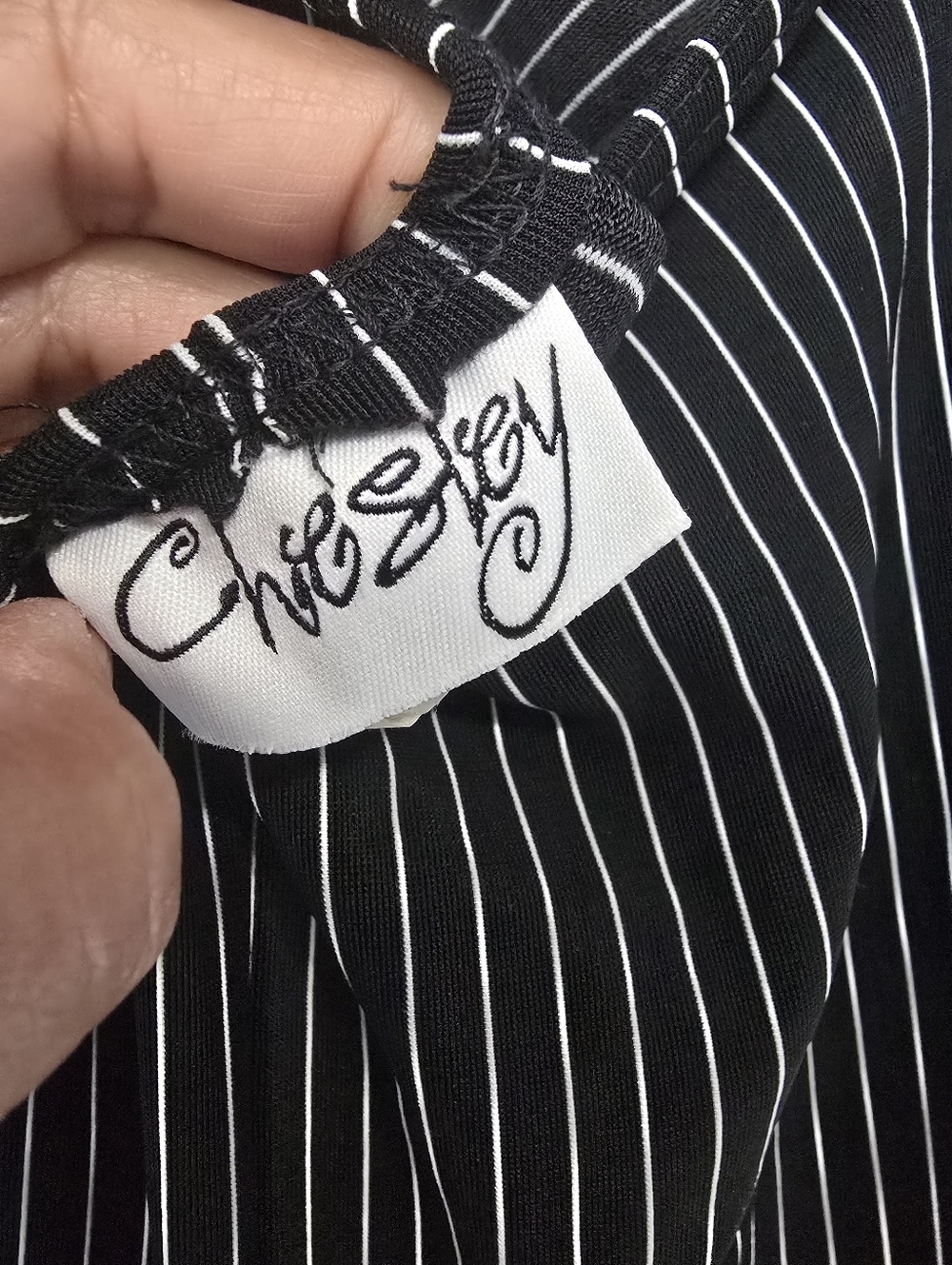 Vntg Chesley Black Pinstripe Wide-Leg Halter Jumpsuit S - Picture 3 of 7